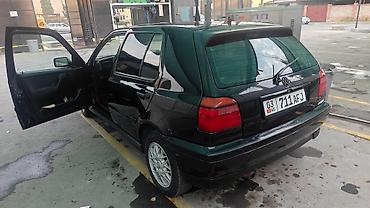 Volkswagen: Volkswagen Golf: 1998 г., 2 л, Автомат, Бензин, Хэтчбэк — 3