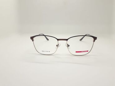 Eynəklər: Her nov optik eyneklerin sifarisi — 16