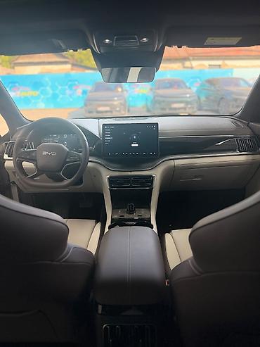 BYD: BYD Song Plus: 2025 г., 1.5 л, Гибрид, Кроссовер — 6