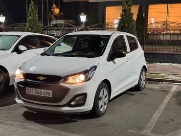 Chevrolet: Chevrolet Spark: 2018 г., 1 л, Автомат, Бензин, Хэтчбэк