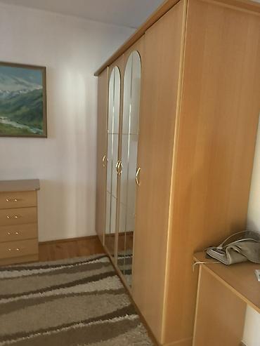 Продажа коттеджей и домов: Продается жилой дом с большим участком и бассейном. Характеристики: - — 3