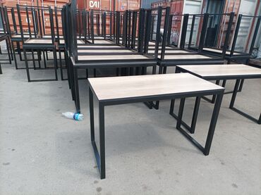 Кухонные столы и стулья: Кухонный стол и стул — 25