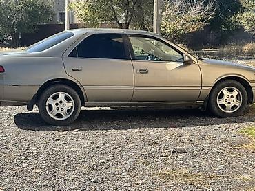 Продажа авто: Toyota Camry: 1997 г., Автомат, Бензин, Седан — 3