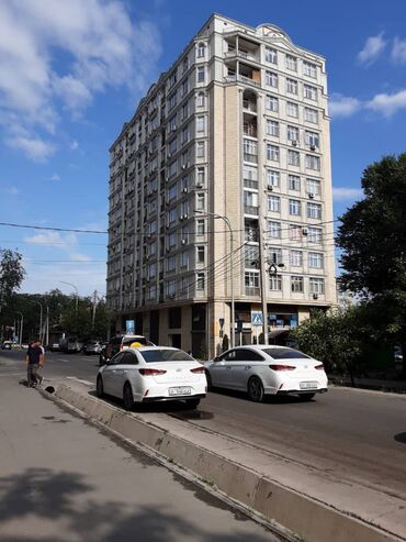 Продажа квартир: 3 комнаты, 105 м², Элитка, 4 этаж