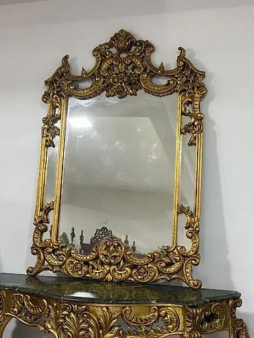drvena: Konzola sa ogledalom (zeleni mermer) 🪞✨ Dobro stanje. 🏠 Širina 155 — 8