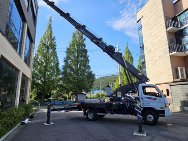 Автовышки: Автовышка, Hyundai, 2012 г., 28 м — 2