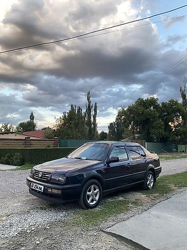 Volkswagen: Volkswagen Vento: 1996 г., 2 л, Автомат, Бензин, Седан — 5