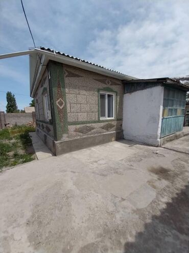жашаганга батир керек: Үй, 50 кв. м, 3 бөлмө, Кыймылсыз мүлк агенттиги