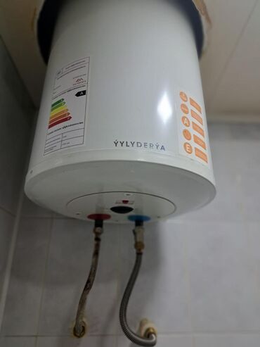 hotpoint ariston qabyuyan: Аристон 80 л, Б/у, Нет кредита
