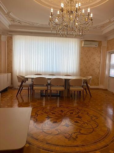 terea satışı: 4 otaqlı 153 kv geniş mənzil – klassik interyer - Dəbdəbəli zal — 2