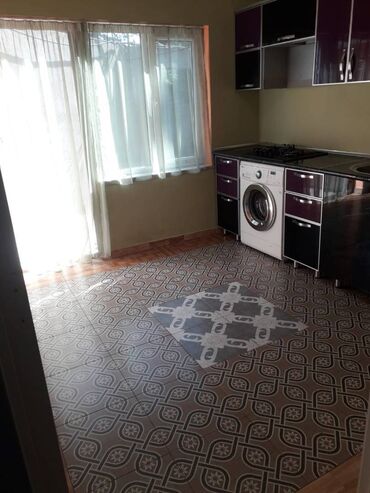 Uzunmüddətli kirayə evlər: 35 kv. m, 2 otaqlı, Kanalizasiya, Qaz, Su -da lalafo.az — 4 Uzunmüddətli kirayə evlər: 35 kv. m, 2 otaqlı, Kanalizasiya, Qaz, Su — 4