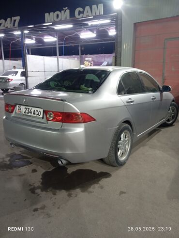 мотор и коробка на мерс: Honda Accord: 2003 г., Седан