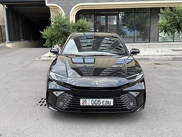 honda git: Toyota Camry: 2025 г., 2.5 л, Автомат, Бензин, Седан — 2