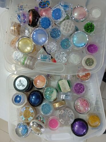 Manikür, pedikür aparatları: Manikür və pedikür üçün peşəkar avadanlıq seti Dəst tərkibi:Reyal — 7