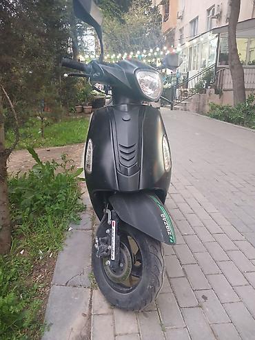 zigzag one 50cc blue: Şəhər içi hərəkət üçün praktik skuter • Model: ZigZag (gövdədə və — 4