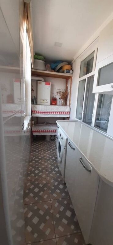 Uzunmüddətli kirayə mənzillər: Həzi Aslanov metrosunun yaxınlığında 18 mertebeli binanın 17-ci — 4