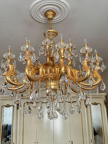 pişiy şəkli: Çılçıraq, 10 və daha çox lampa — 1