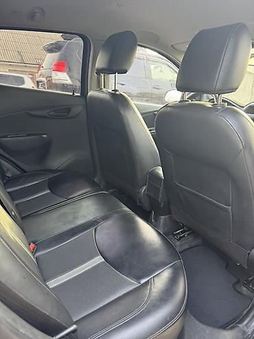 Chevrolet: Chevrolet Spark: 2018 г., 1 л, Механика, Бензин, Хэтчбэк — 5