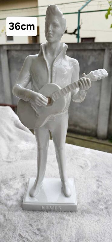 jysk ramovi za slike: Figure, color - White