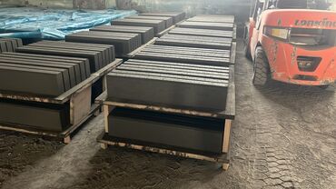 Тротуарные бордюры: Тротуарный бордюр, ЖБИ (Железобетонный), Другие особенности, 100 at lalafo.kg — 2 Тротуарные бордюры: Тротуарный бордюр, ЖБИ (Железобетонный), Другие особенности, 100 — 2