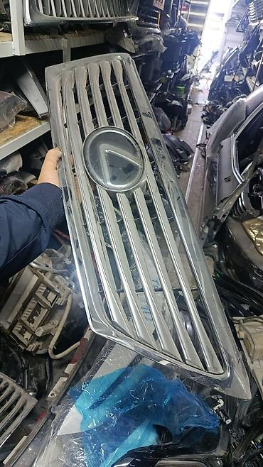Решётка радиатора Lexus 570 (оригинал) - Тип: наружная передняя