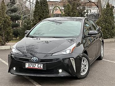 Toyota: Toyota Prius: 2019 г., 1.8 л, Автомат, Гибрид, Хэтчбэк — 2