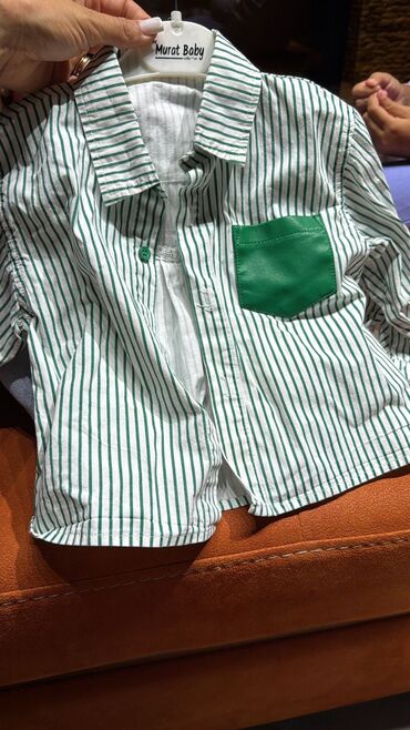 Uşaqlar üçün digər geyimlər: Одежда и обувь на МАЛЬЧИКА 2/3 года

Все по 5азн за единицу — 3