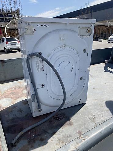 Стиральные машины автомат: Стиральная машина Indesit, фронтальная загрузка. Основные — 7