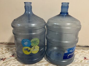 Бутылки для воды! Обьем 19 литров ! Без сколов без запаха возили
