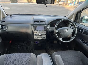 Toyota: Toyota Ipsum: 2004 г., 2.4 л, Автомат, Бензин, Минивэн at lalafo.kg — 12 Toyota: Toyota Ipsum: 2004 г., 2.4 л, Автомат, Бензин, Минивэн — 12