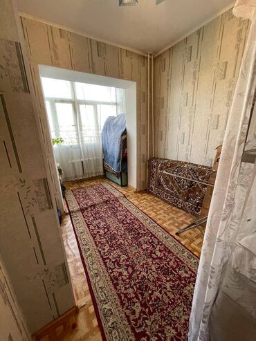 рядом с аламединским рынком: 4 бөлмө, 87 кв. м, 106-серия, 6 кабат, Косметикалык ремонт