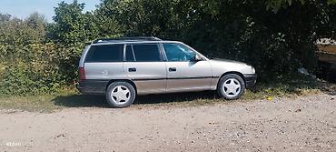 Opel: Opel Astra: 1.6 l | 1996 il 385600 km Universal — 7