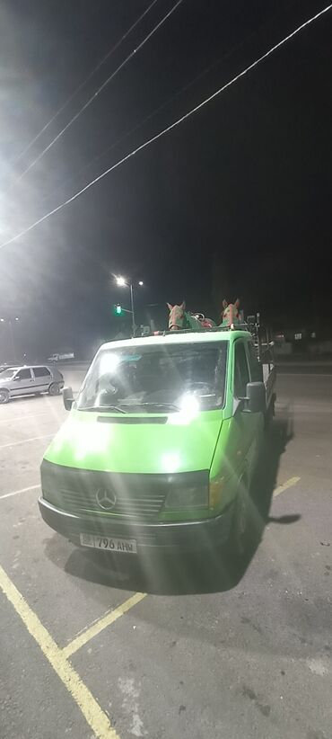 Легкий грузовой транспорт: Легкий грузовик, Mercedes-Benz, Дубль, 3 т, Б/у at lalafo.kg — 9 Легкий грузовой транспорт: Легкий грузовик, Mercedes-Benz, Дубль, 3 т, Б/у — 9