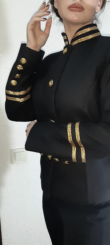Костюмы: Qadın geyim dəsti – zərif üst geyimlər və jaket - Bej rəngli qısaqol — 3