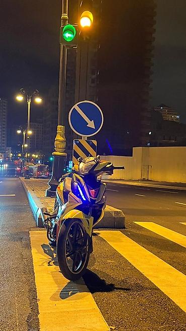 disko şar: Sport üslublu skuter/moped – şəhər içi sürüşlər üçün çevik və — 3