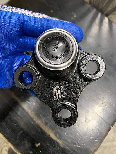 шаровый: Шаровая опора нижняя правая HYKN (OEM Parts) Артикул/номер — 2
