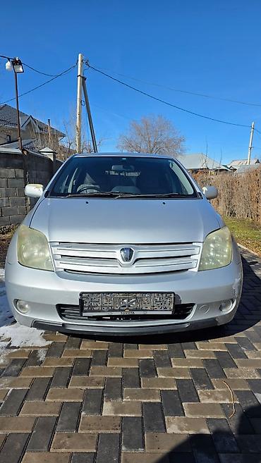Toyota: Toyota ist: 2003 г., 1.3 л, Автомат, Бензин, Хэтчбэк — 1