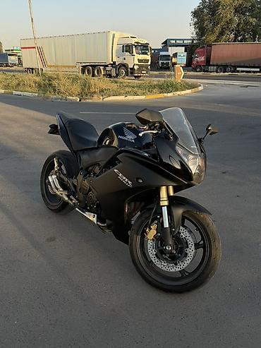 порш турбо с: Honda CBR600F (CBR 600F) — спортивно-туристический мотоцикл в чёрном — 3
