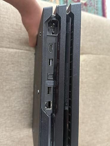 PS4 (Sony PlayStation 4): Игровая консоль Sony PlayStation 4 Pro Модель: CUH-7108B Серия — 2