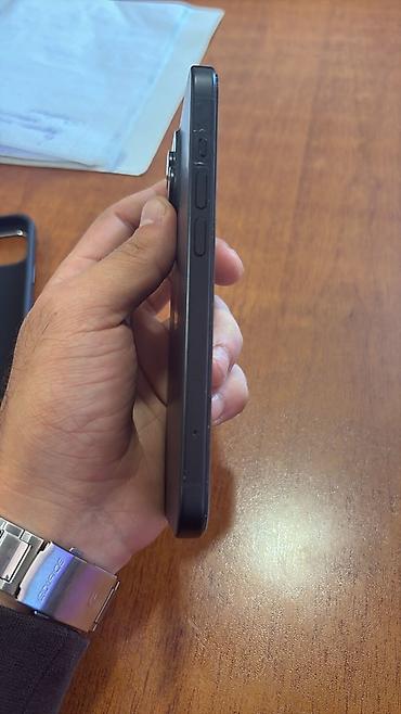 irsad electronics televizorlar: IPhone 15, 128 GB, Black Titanium, Face ID, Sənədlərlə — 3