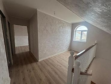 Продажа коттеджей и домов: ПРОДАЕТСЯ ДОМ В АК-ОРДО 📍 Расположение: Ак-Ордо 📏 Участок: 4 соток 🛣 — 9