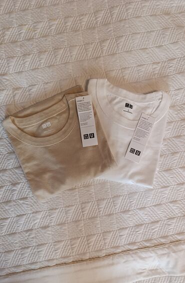 белый рубашка: Мужская футболка, L (EU 40), Uniqlo, Новый, цвет - Белый, Платная доставка
