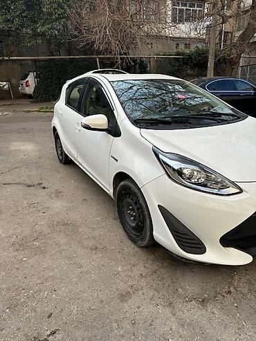 maxim taksi operator vakansiya: Taksi buraxilis karti var. Depozit 250 azn. Sertifkati olan tecrubeli — 9