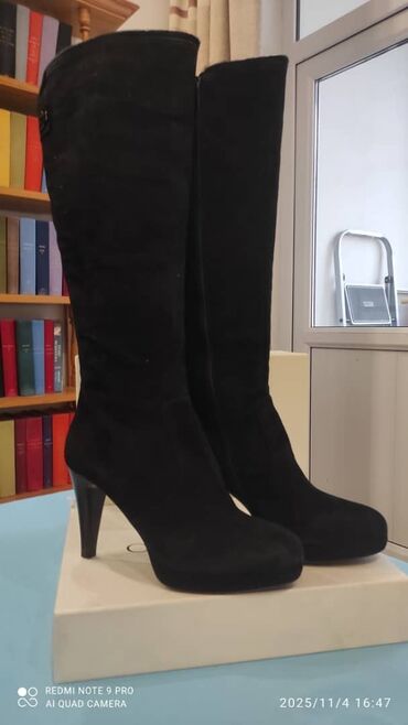 Сапоги: Женская обувь, набор из 4 пар. 1) Ботильоны на высокой шпильке с — 17