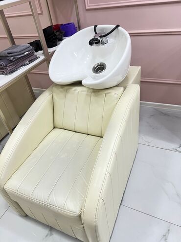 Информатика: Salon moykasi 220 Azn. Unvan 9cu MKR