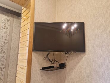 lcd televizor: Televizor Samsung LCD 82"
