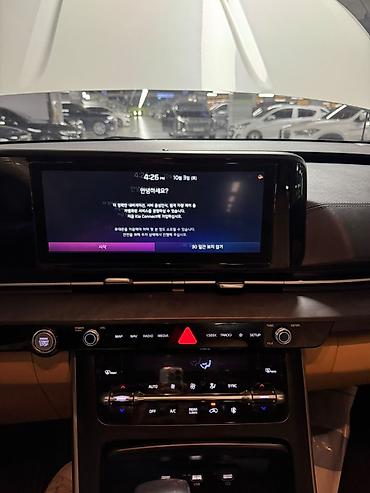 Kia: Kia Carnival: 2022 г., Минивэн — 19