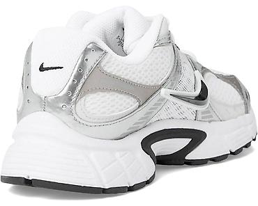 on cloud: Кроссовки, 38.5, 43, 39, Nike, Новый, цвет - Белый, Бесплатная доставка, Платная доставка, Самовывоз — 5
