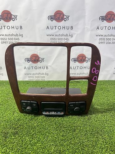 e55 w210: Блок управления климат‑контролем с декоративной рамкой (под дерево) — 1