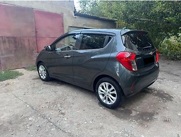 mersedes e63: Chevrolet Spark: 2021 г., 1 л, Вариатор, Бензин, Хэтчбэк — 4
